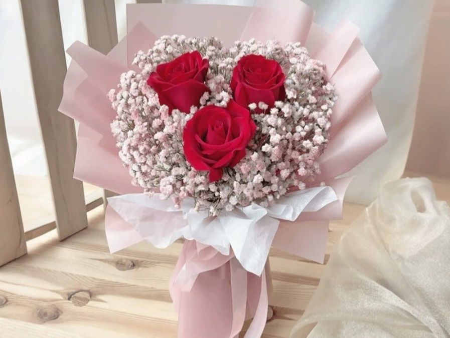 Love 3 red roses