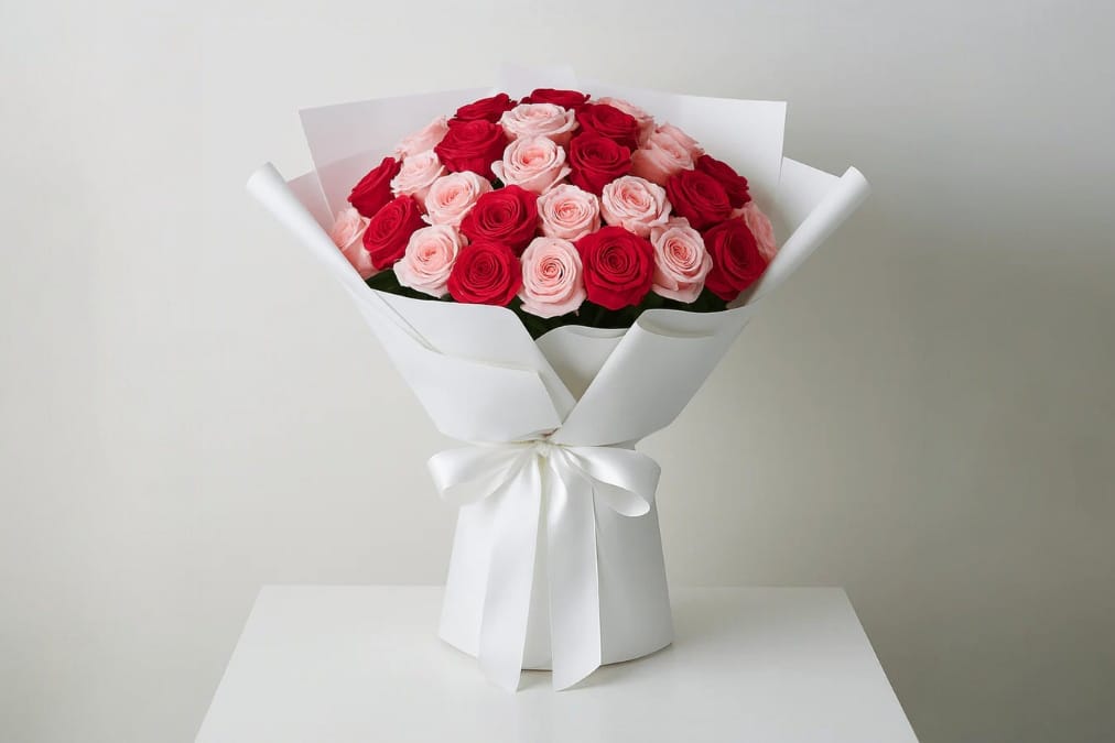 Light Pink Roses – Luxury Large Bouquet