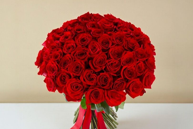Red Rose Bunch 51 Flowers