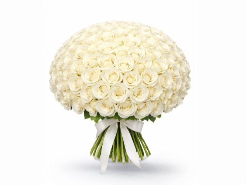 Lovely White Rose Buns