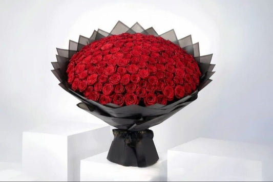 100 Premium Red Roses love  Bouquet