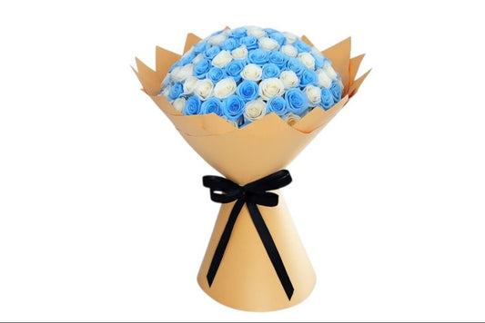 Exquisite Bouquet 50 Pieces Blue and White Roses