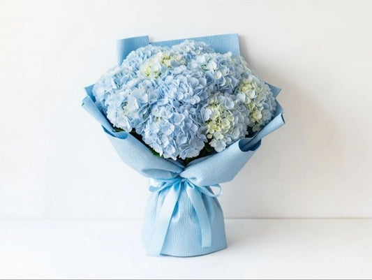 Gentle Sky – Sky Blue Hydrangea Bouquet
