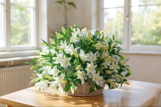 White Lily Basket - 20 Pieces