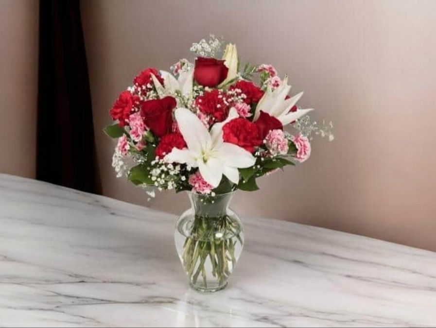 Mixed Flower Vase 7