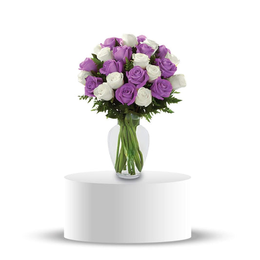 Beyaz Gül – Purple & White Rose Arrangement