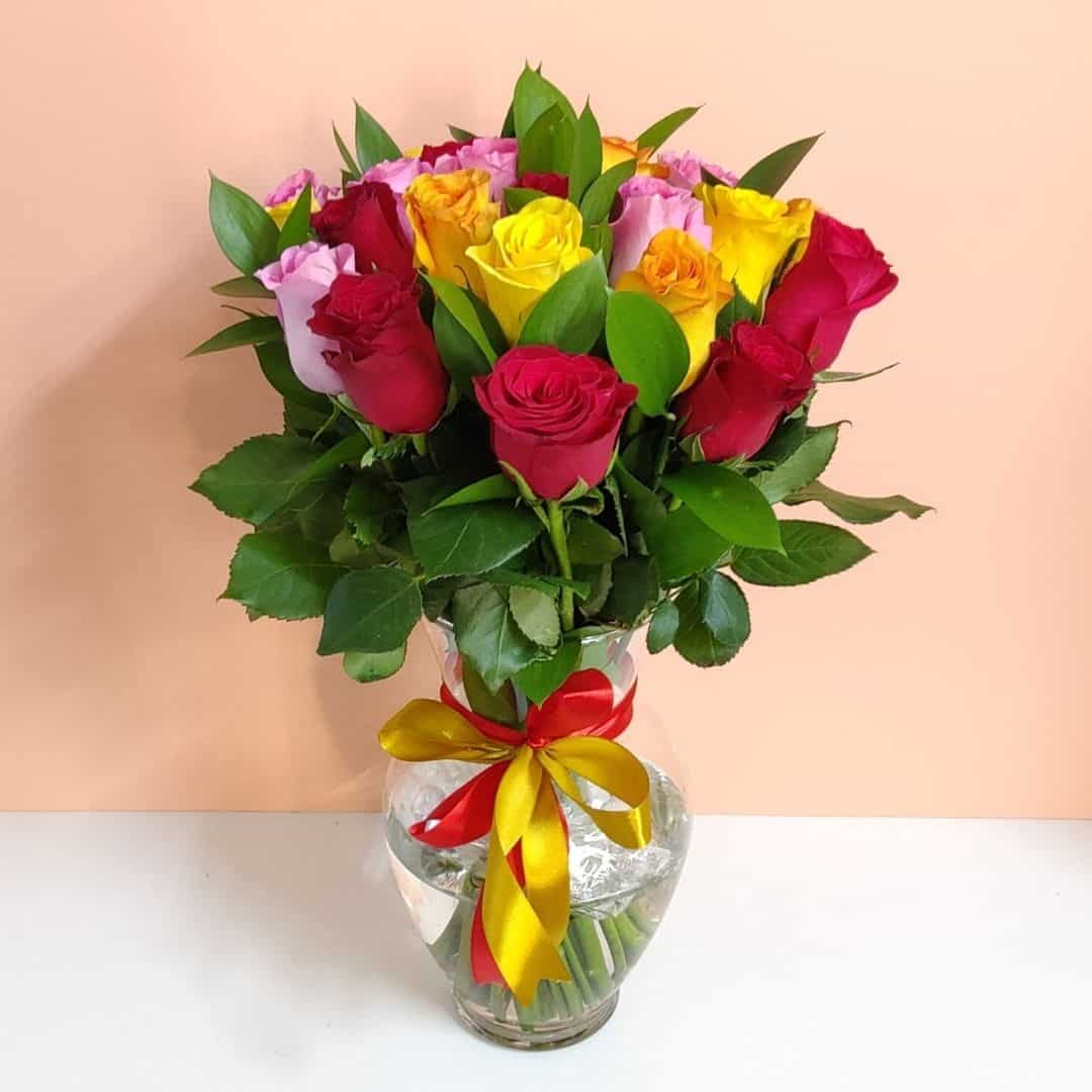 Precious Gift – Mixed Rose Vase Arrangement