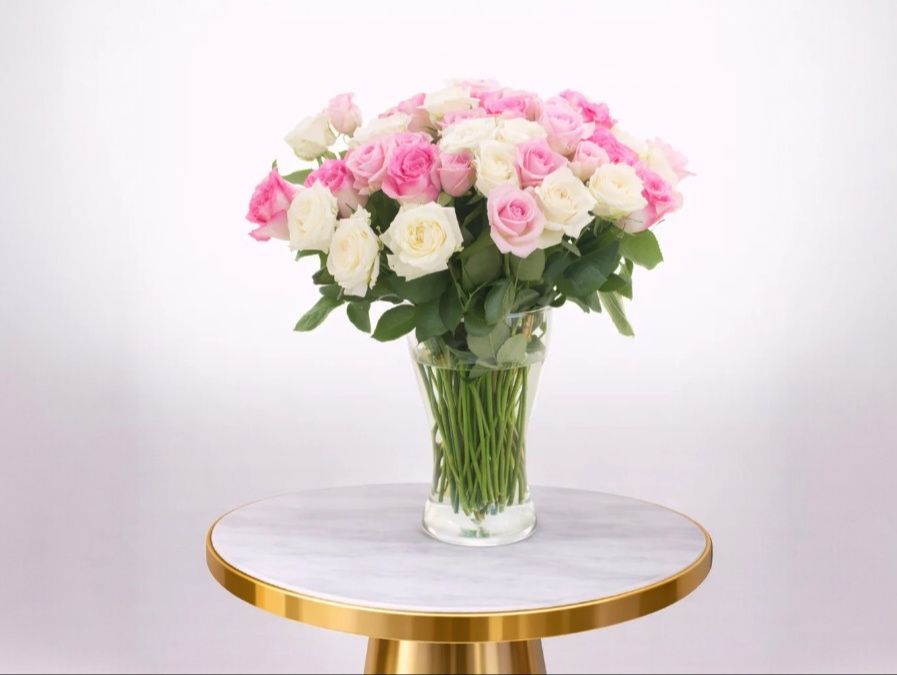 Pink & White Roses in Vase