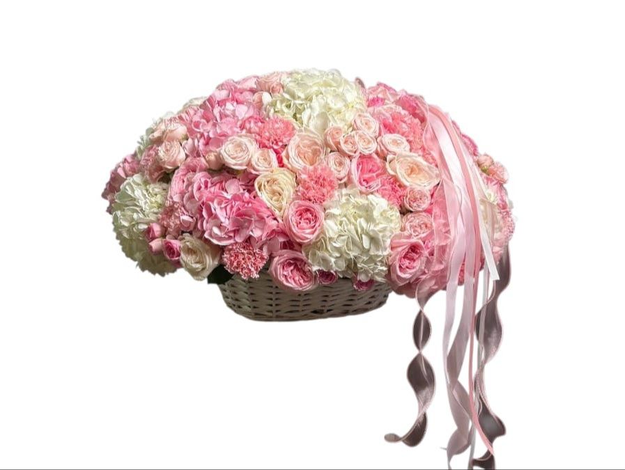 Fragrant O Hara Premium Flowers Basket